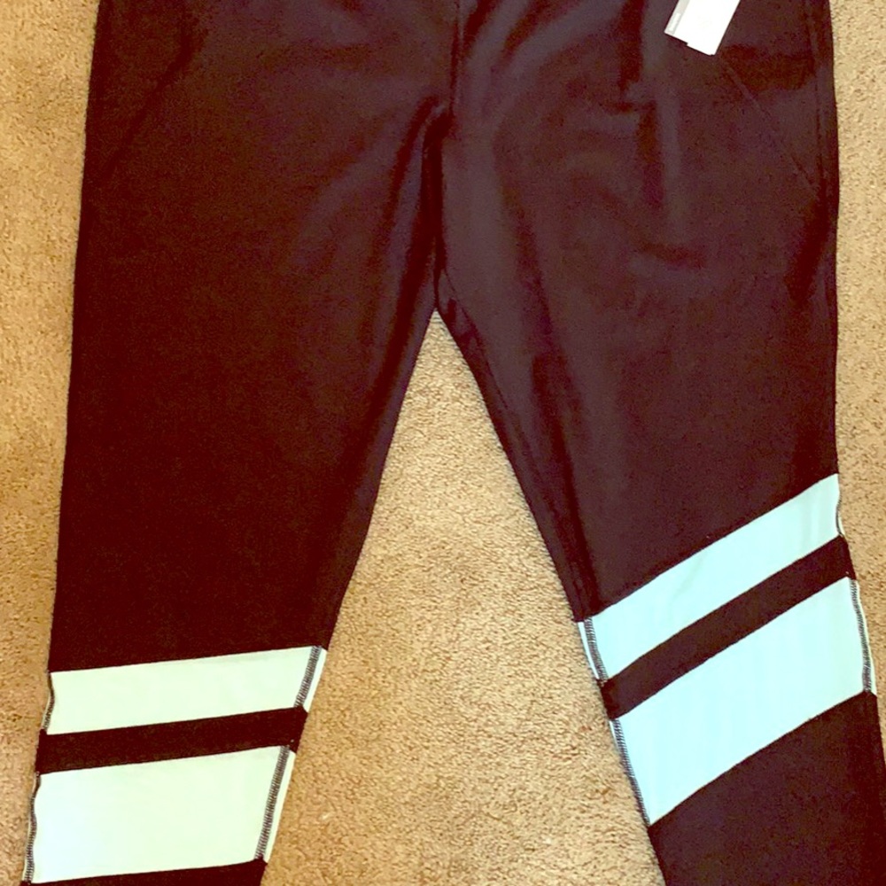 Sculpting leggings